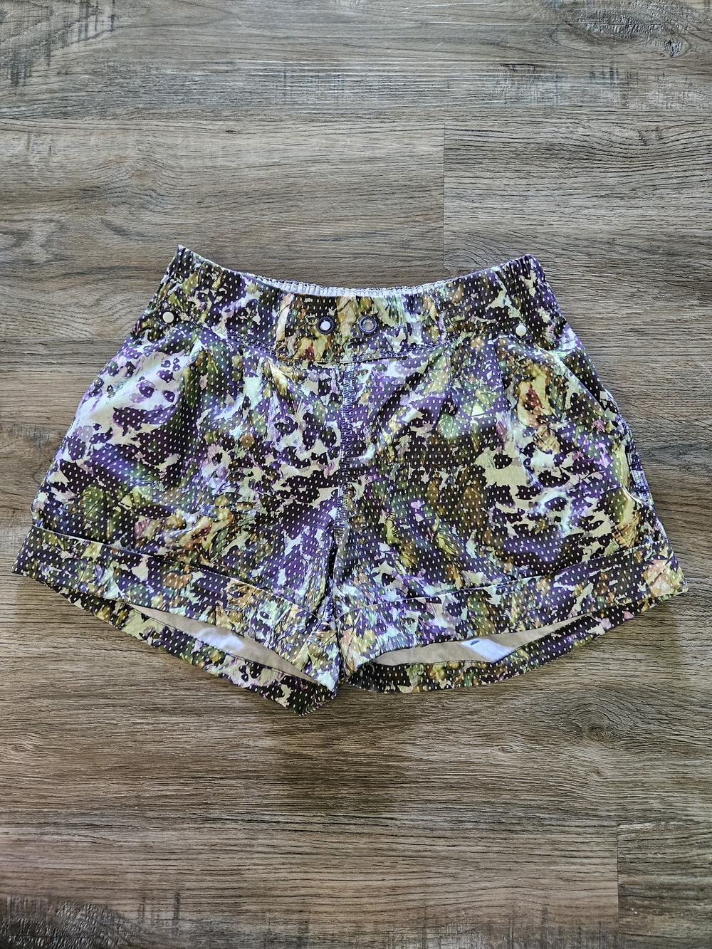 Lululemon Floral Sport Spring Break Away Short